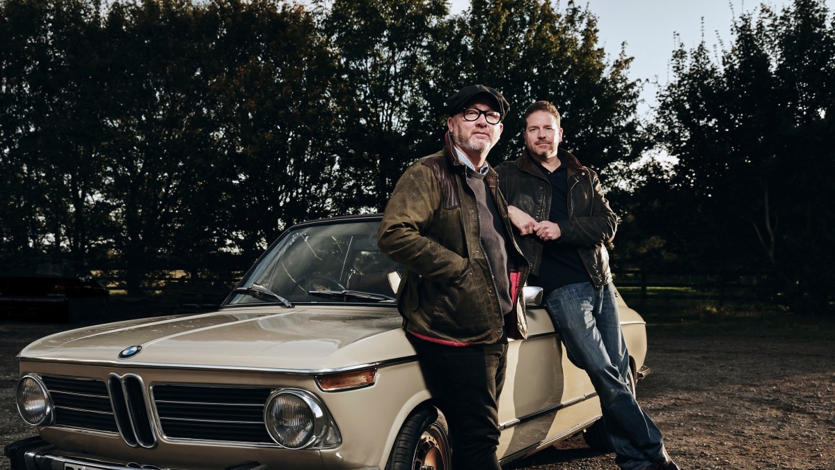 Salvage Hunters: Classic Cars