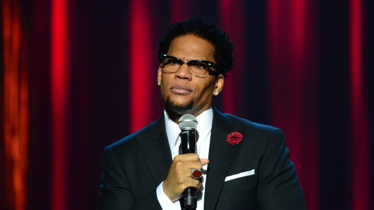 D.L. Hughley: Clear